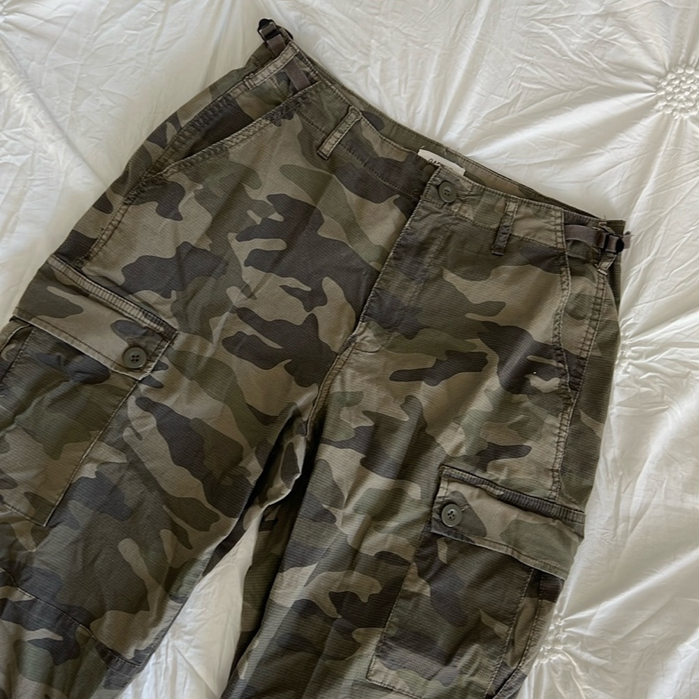 Garage Camouflage Cargo Joggers - Picture 2 of 6